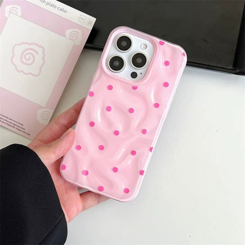 Glossy polka case that reflects light perfectly in TikTok videos and photos