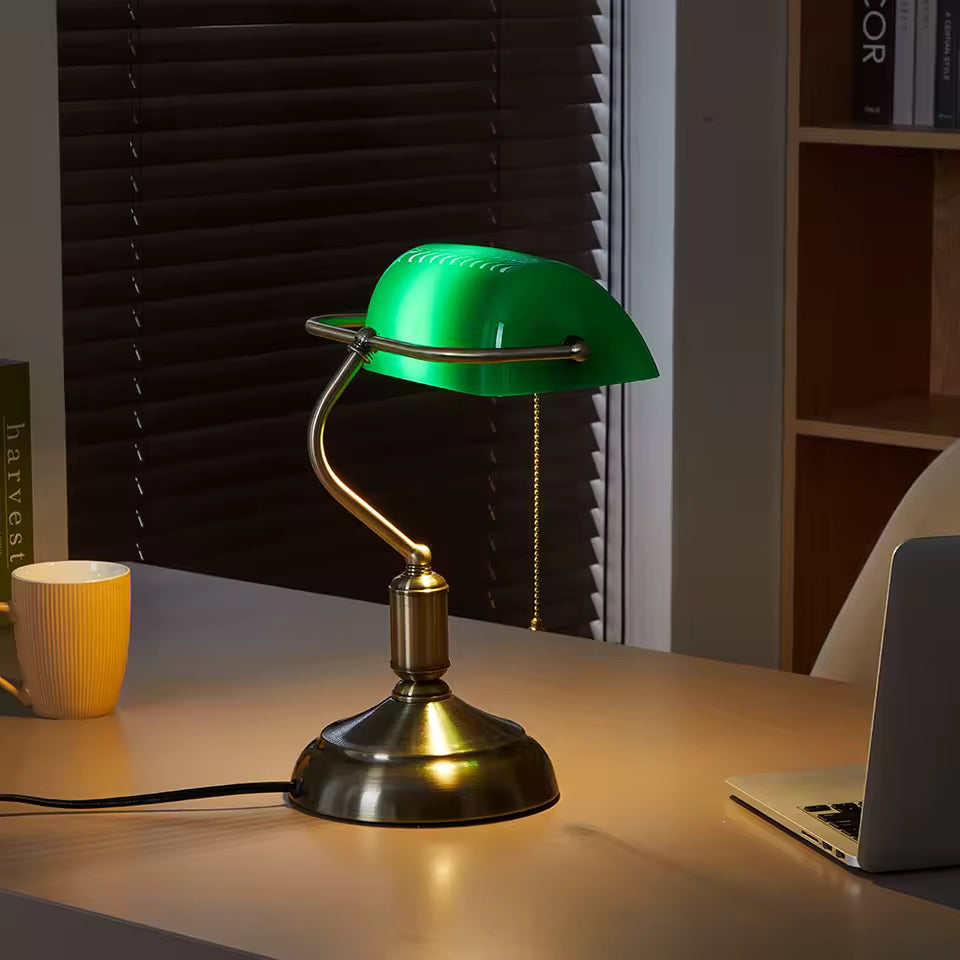Bauhaus Green Table Lamp – Retro Glass Lamp for Study, Dorm