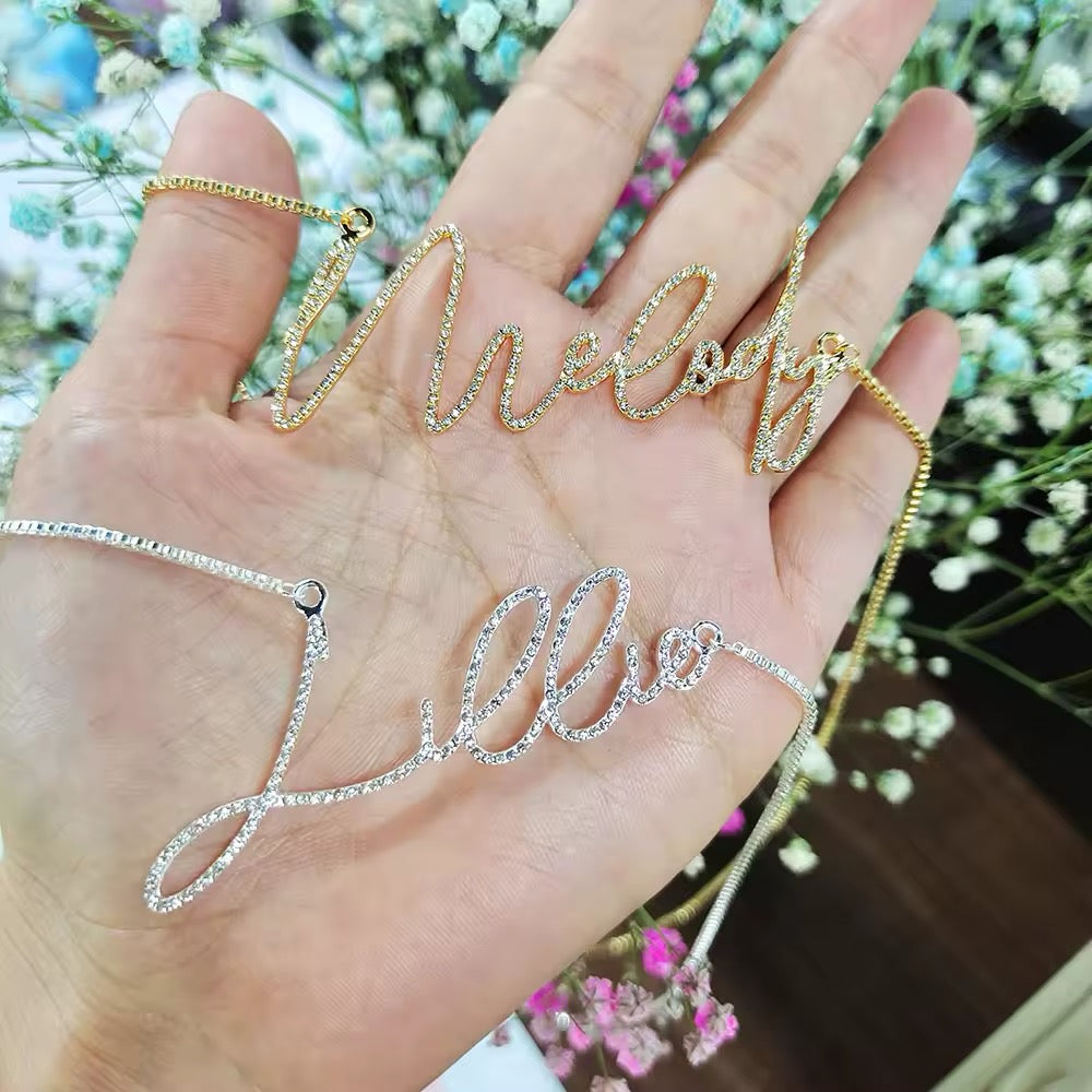 18K gold-plated custom name necklace with cursive lettering