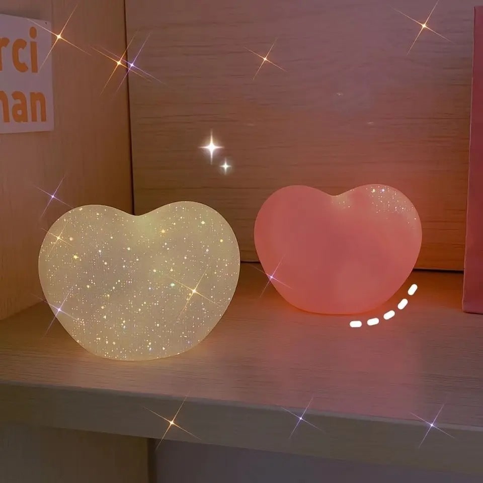 Love light lamp with 3D heart-shaped LED for decor