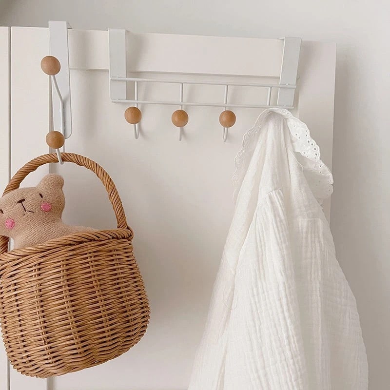 Chic wall hanger organizer with a retro vibe, enhancing Nordic decor with practicality.