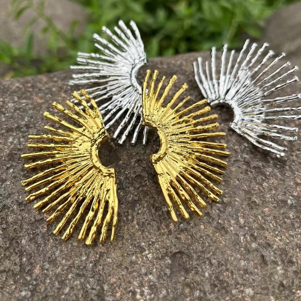 Baroque Gold Earrings Feelz
