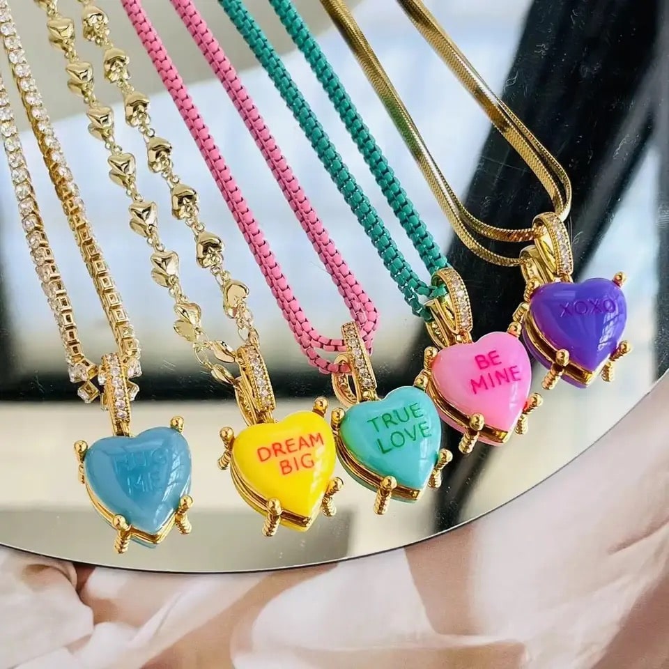 Colorful Heart Pendant Feelz