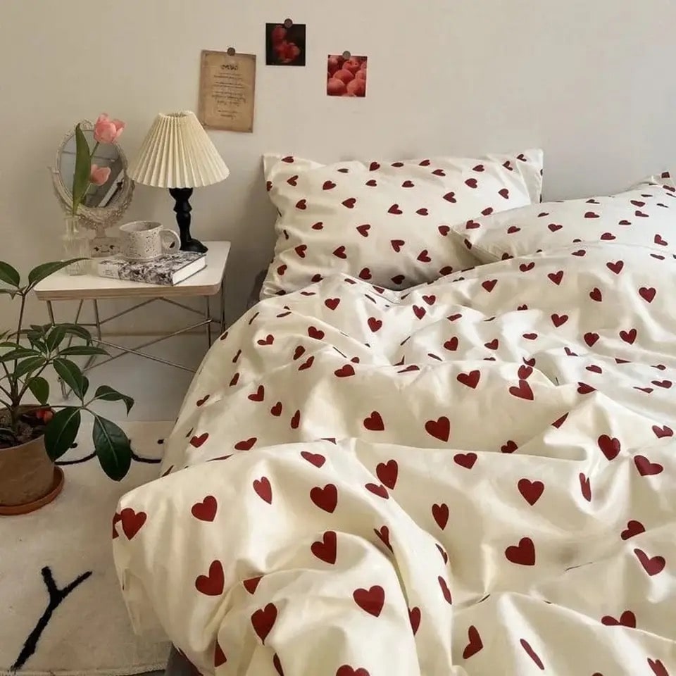 Heart Aesthetic Bedding Set Feelz