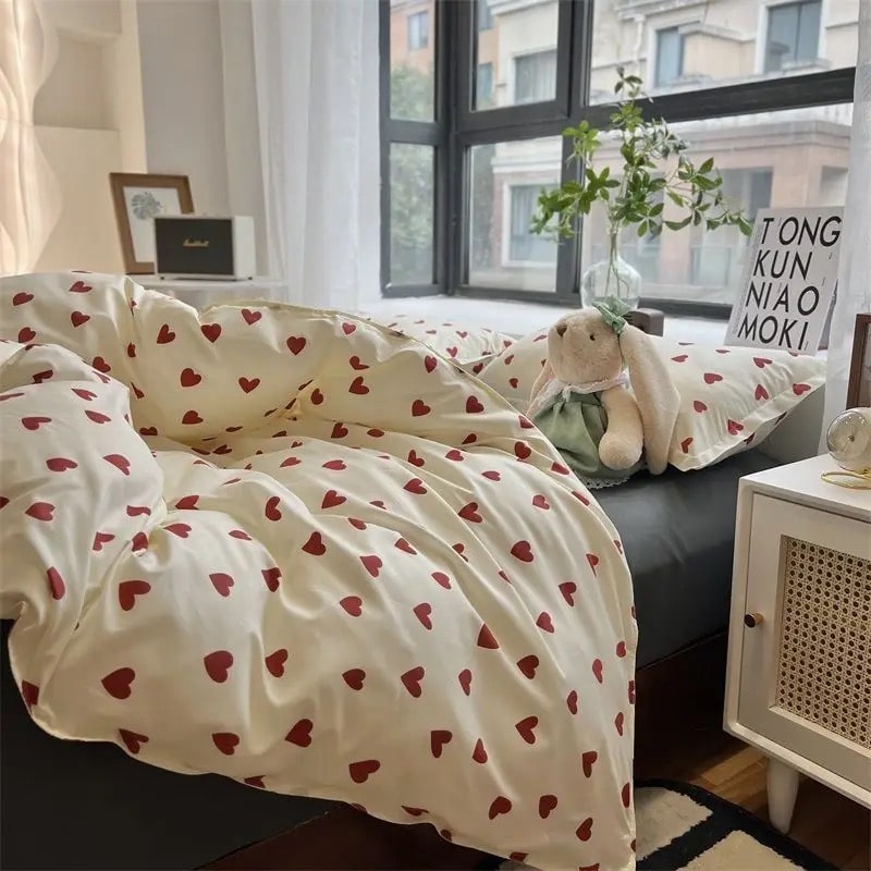 Heart Aesthetic Bedding Set Feelz