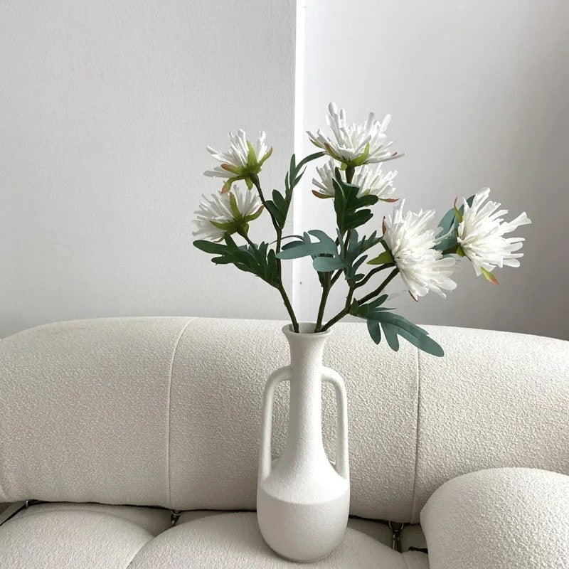 Milky White Vases Feelz