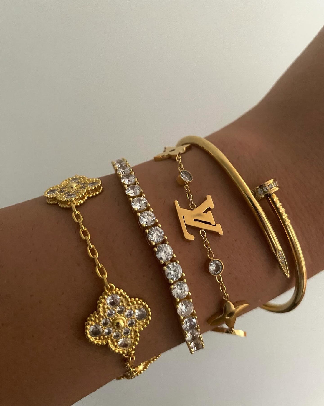 Gold Luxury Bracelets Set Feelz