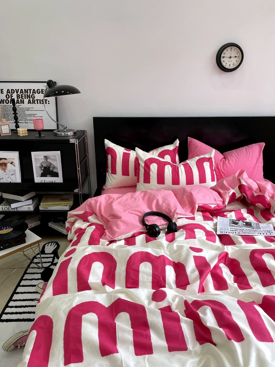 Korean Pink Letter Bedding Set Feelz