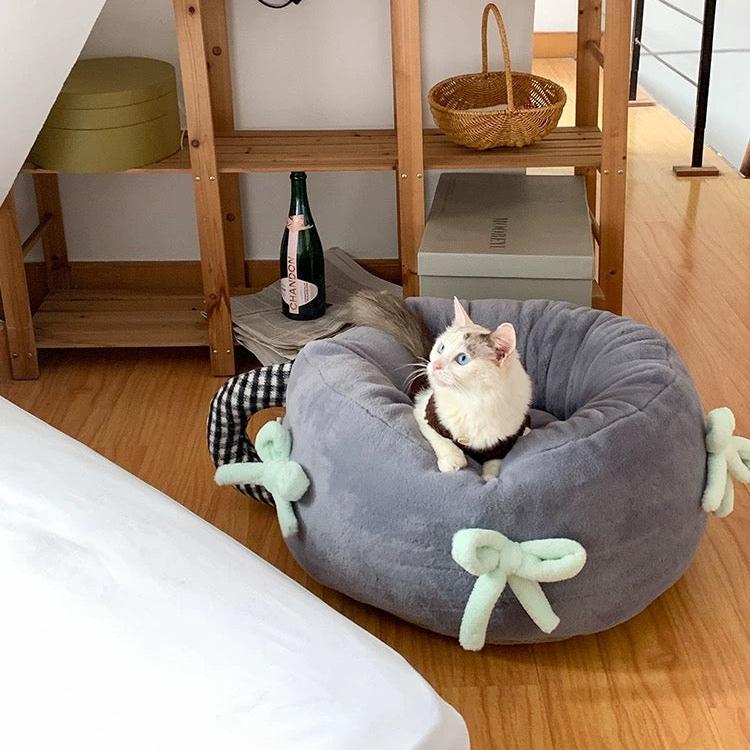 Pet Bed with Bows