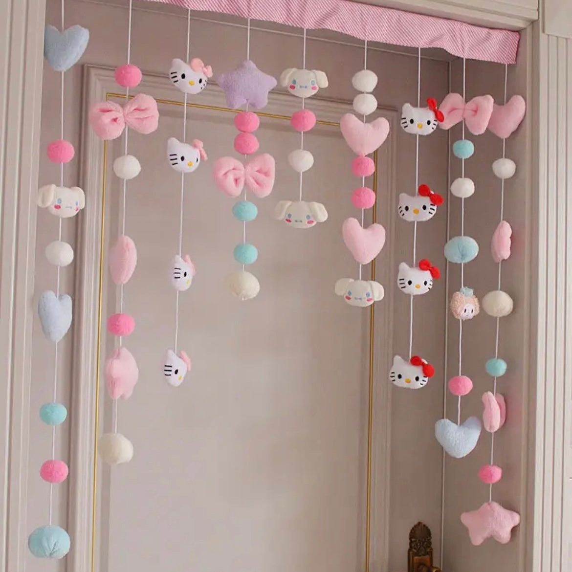 Hello Kitty Door Curtain Pendant