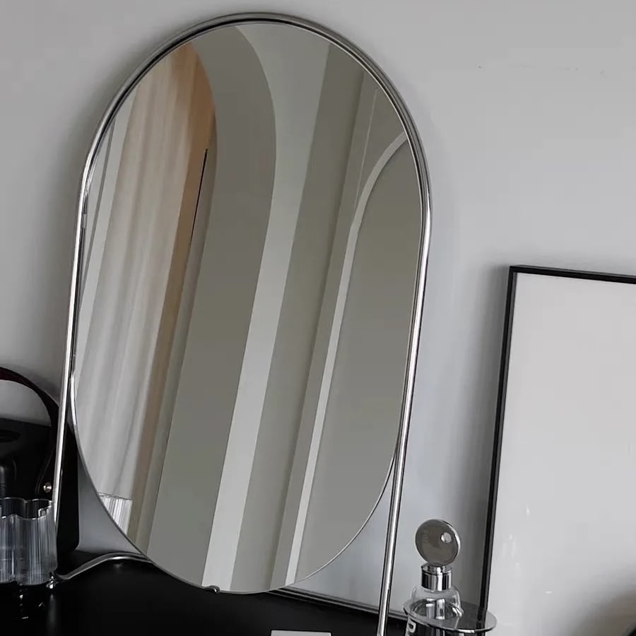 Oval Makeup Mirror Feelz