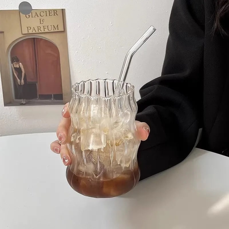 Wavy clear glass coffee mug for iced drinks