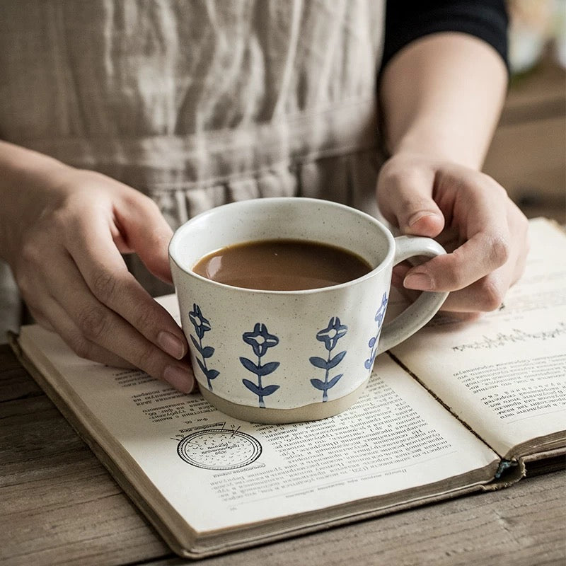 Blue Retro Ceramic Mug for Gift Ideas