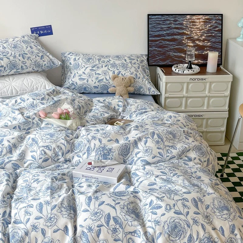 Blue Vintage Floral Bedding Set - Single Size for Coquette Aesthetic Bedroom