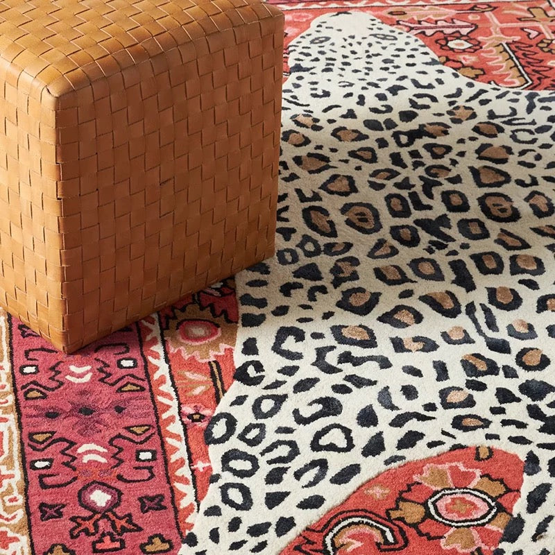 Cheetah print velvet rug for living room with oriental frame