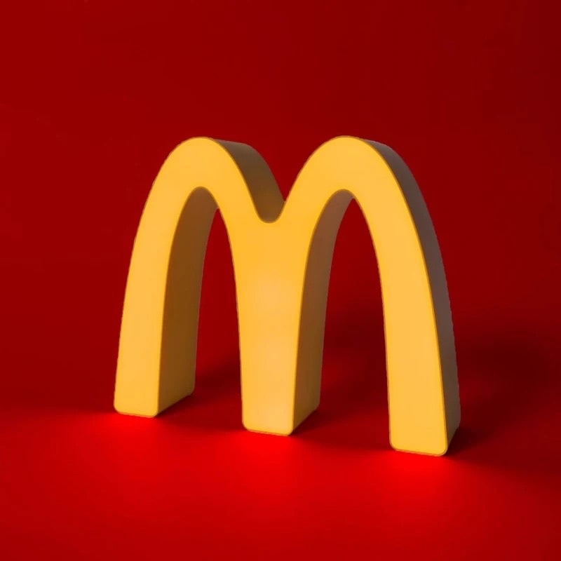 McDonald's lamp with cartoon hamburger design for night light