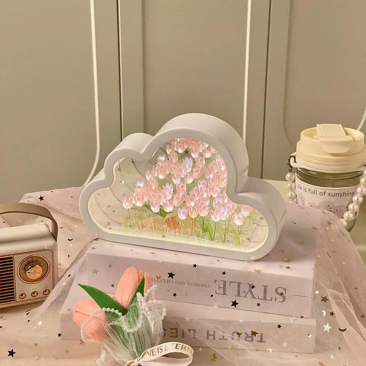 Cloud-shaped tulip night light for living room