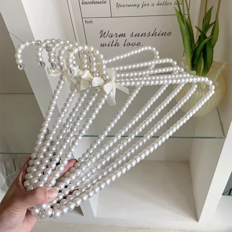 Decorative Pearl newest Hangers