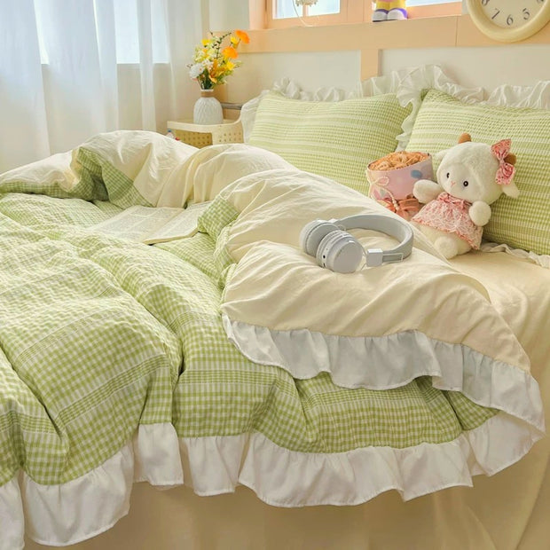 Green & Cream Ruffle Bedding Set – Soft Girl Room Decor Bedding Set ...