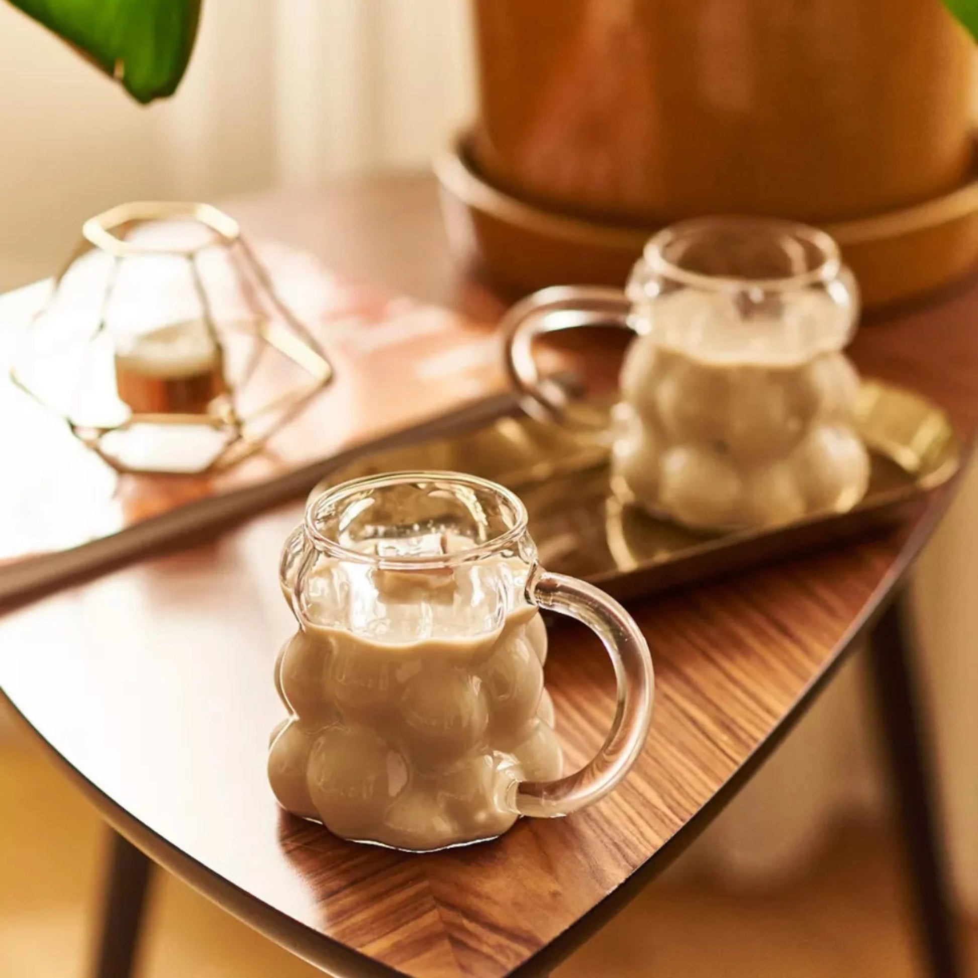 Curvy Bubble Glass Mug for Coffee Lovers