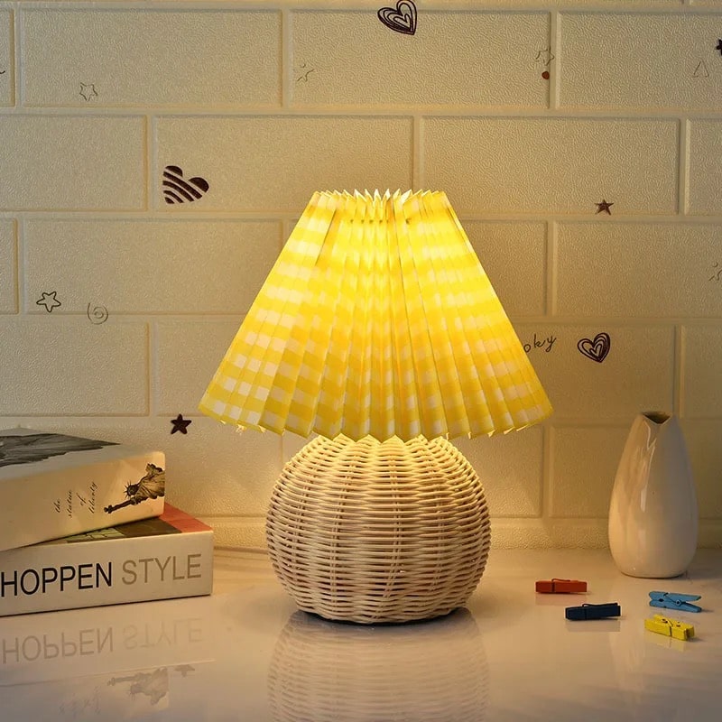 Cute Decorative Night Light – Vintage Rattan Pleated Lamp
