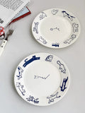 Charming cat and dog plate for breakfast or dessert