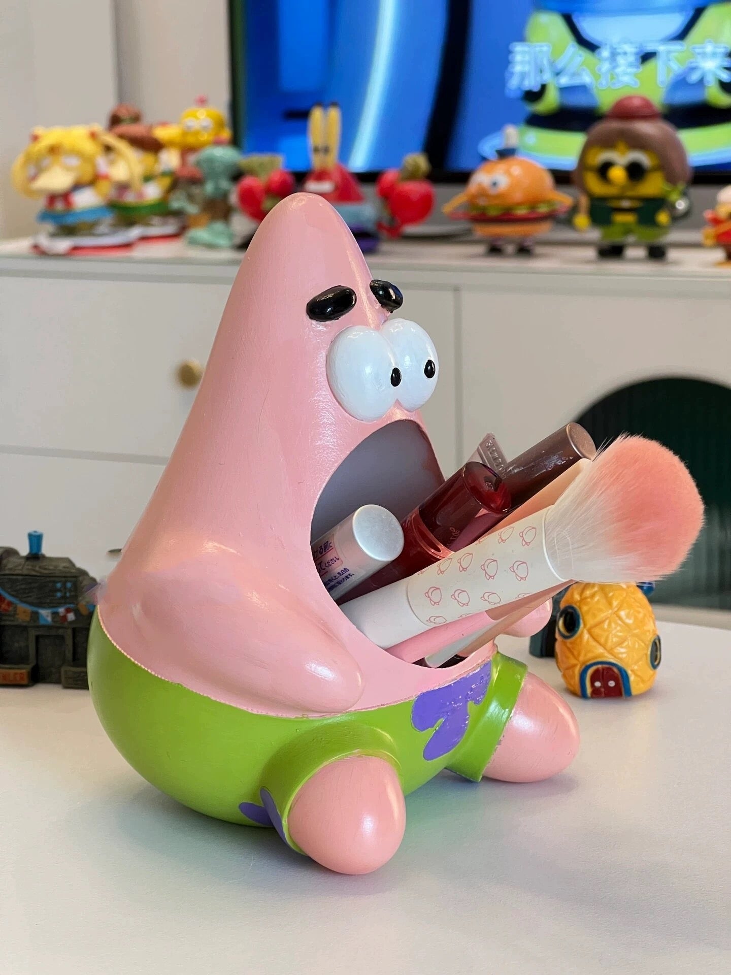 Cartoon Patrick Star stationery box for home and office decor