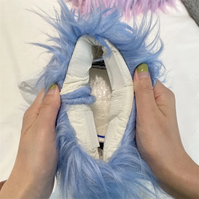 Dog tissue box in soft Danish pastel decor