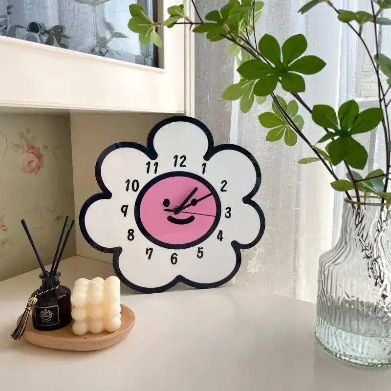 Silent decorative flower wall clock for kids' rooms