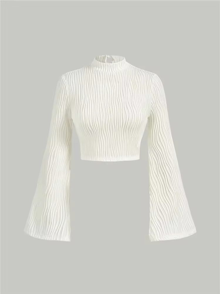 Elegant Y2K flare long sleeve ruffle crop top in soft fabric