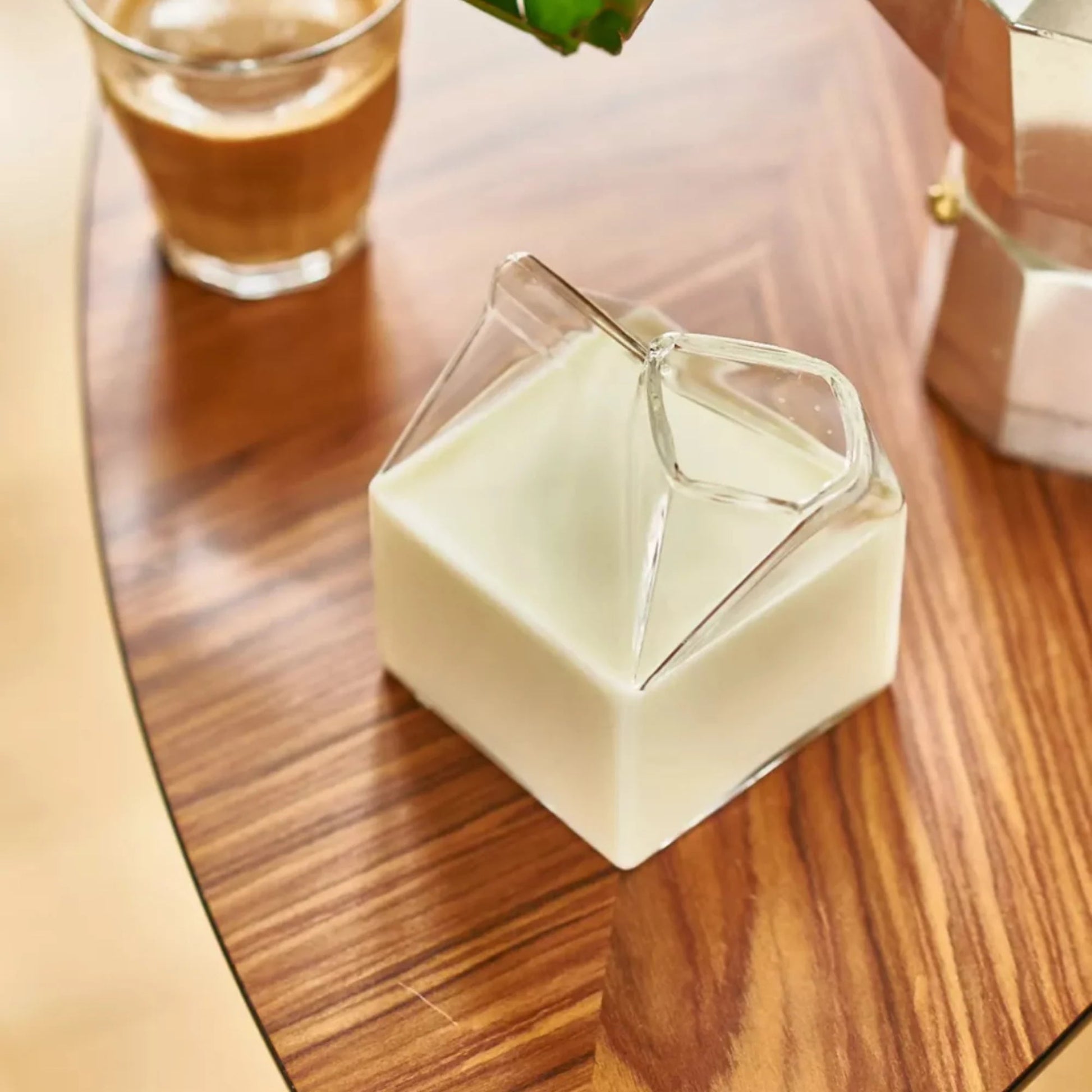 Transparent glass milk box cup for students