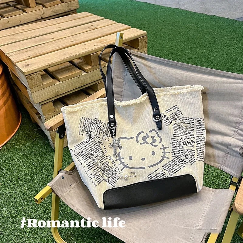 Durable Hello Kitty canvas bag suitable for all ages