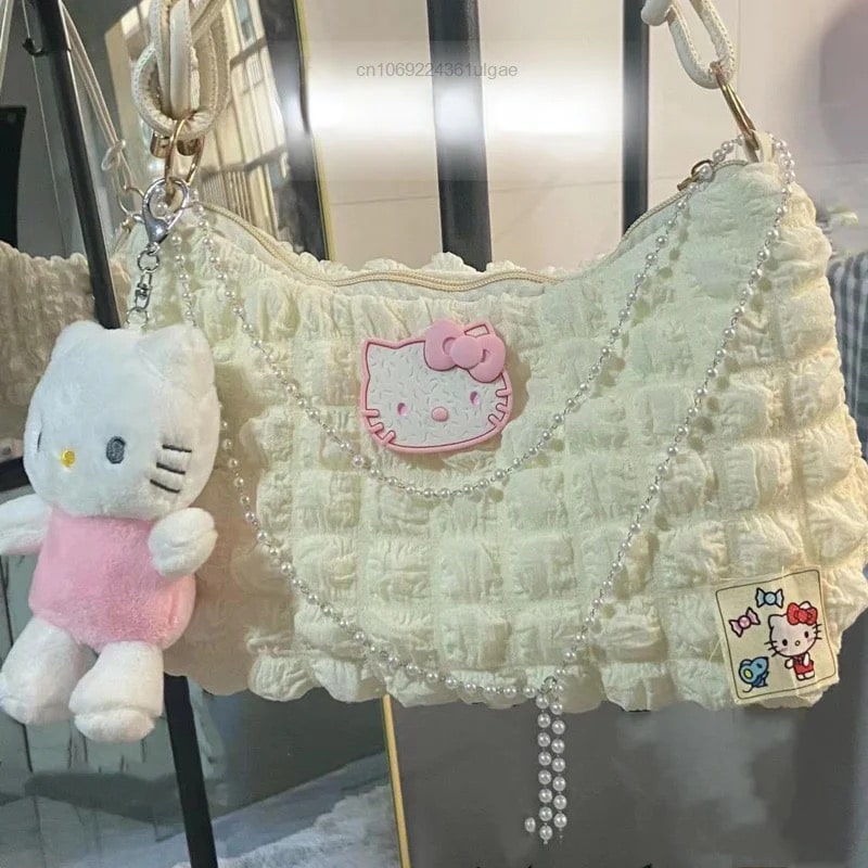 Hello Kitty coquette bag in white with cute chain toy