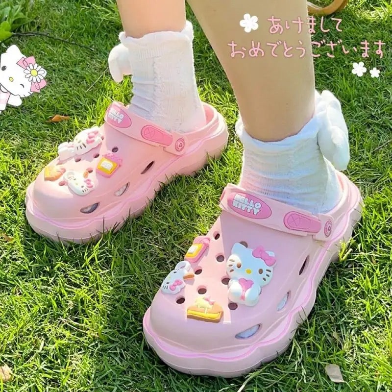 Kawaii Sanrio sandals with Hello Kitty on white background – for kids