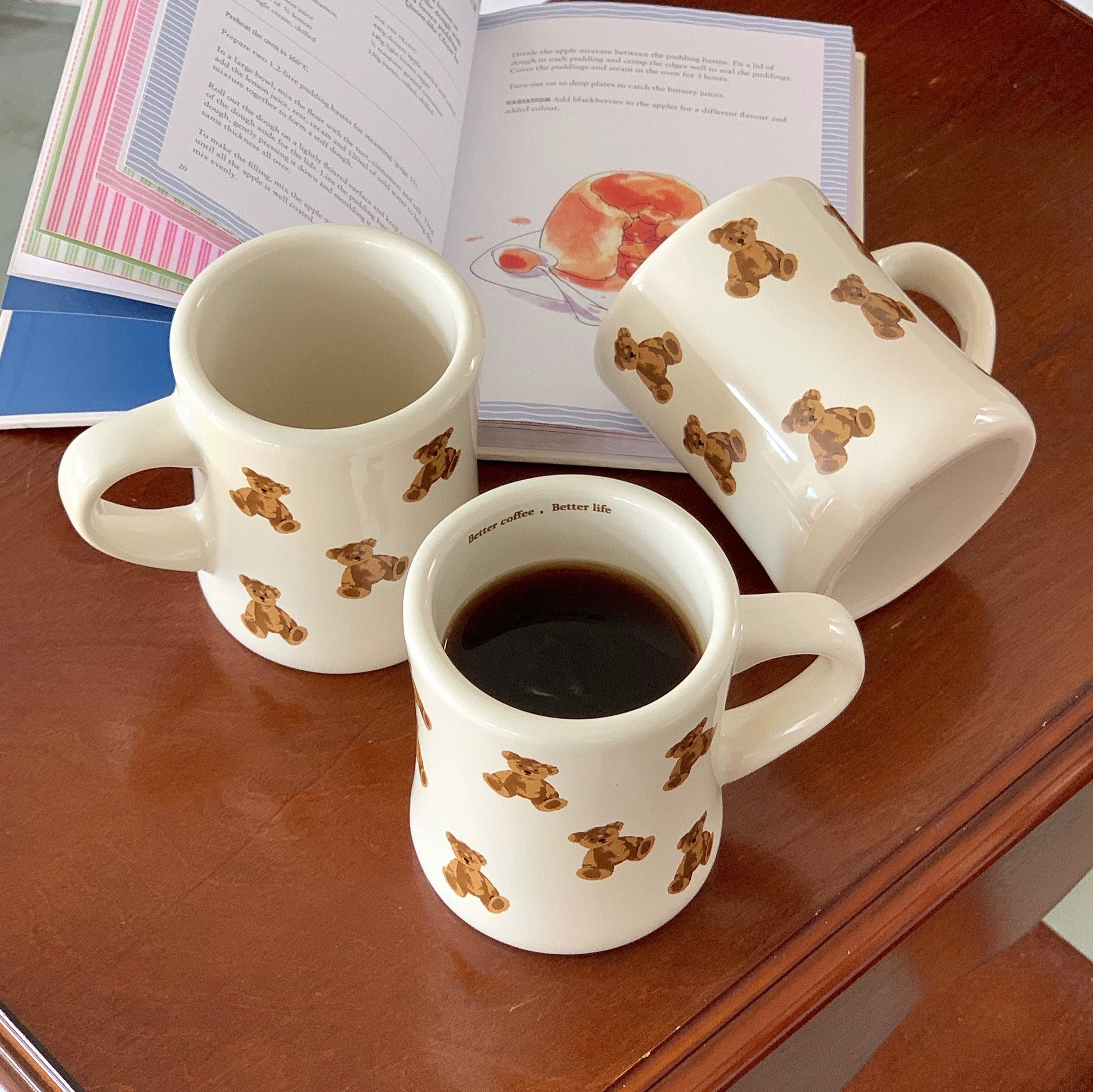 Aesthetic Bear Mug for Vintage-Inspired Kitchen