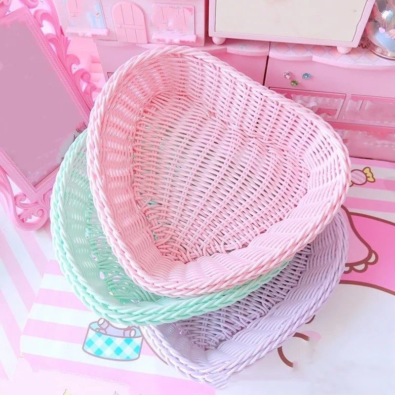 Love Heart Organizer basket for candy, cosmetics, and jewelry