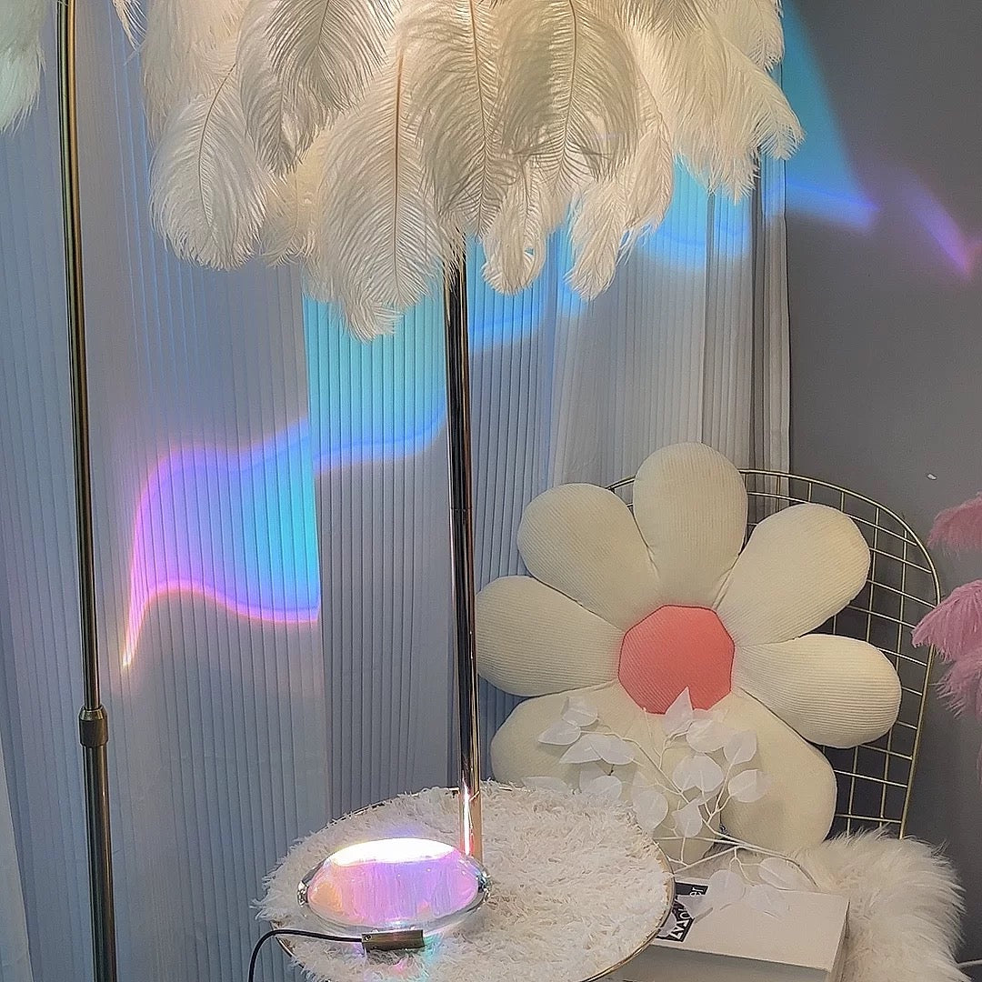 Mini crystal LED lamp with polished finish