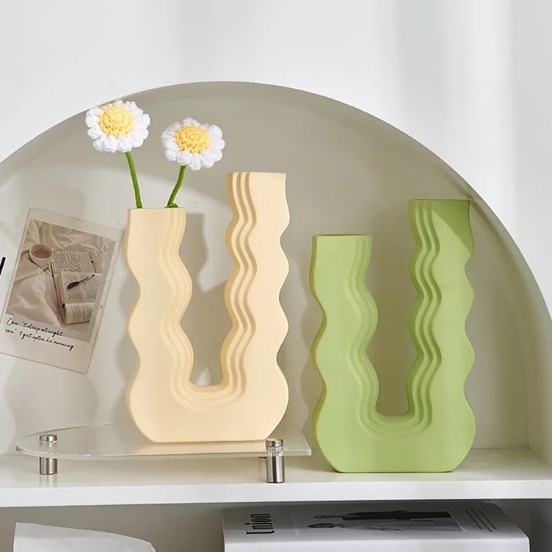 Nordic style flower vase, perfect for office or living room