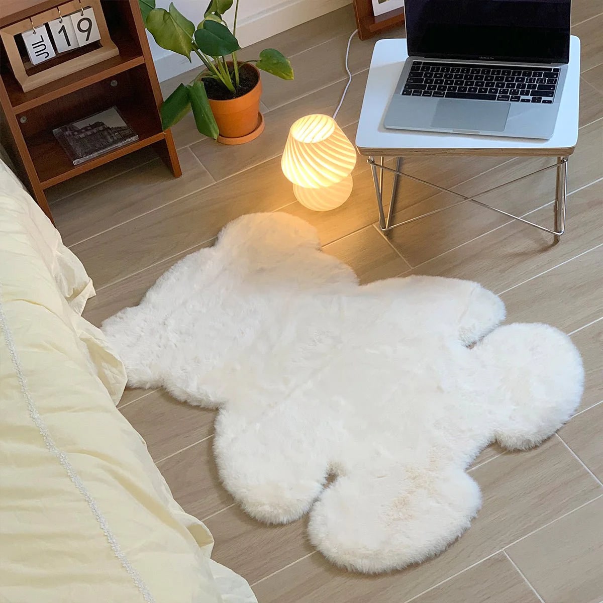 Brown and white bear rug, soft room decor