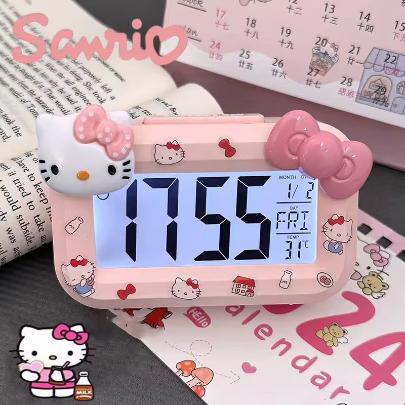 Kawaii Hello Kitty clock for pink room décor