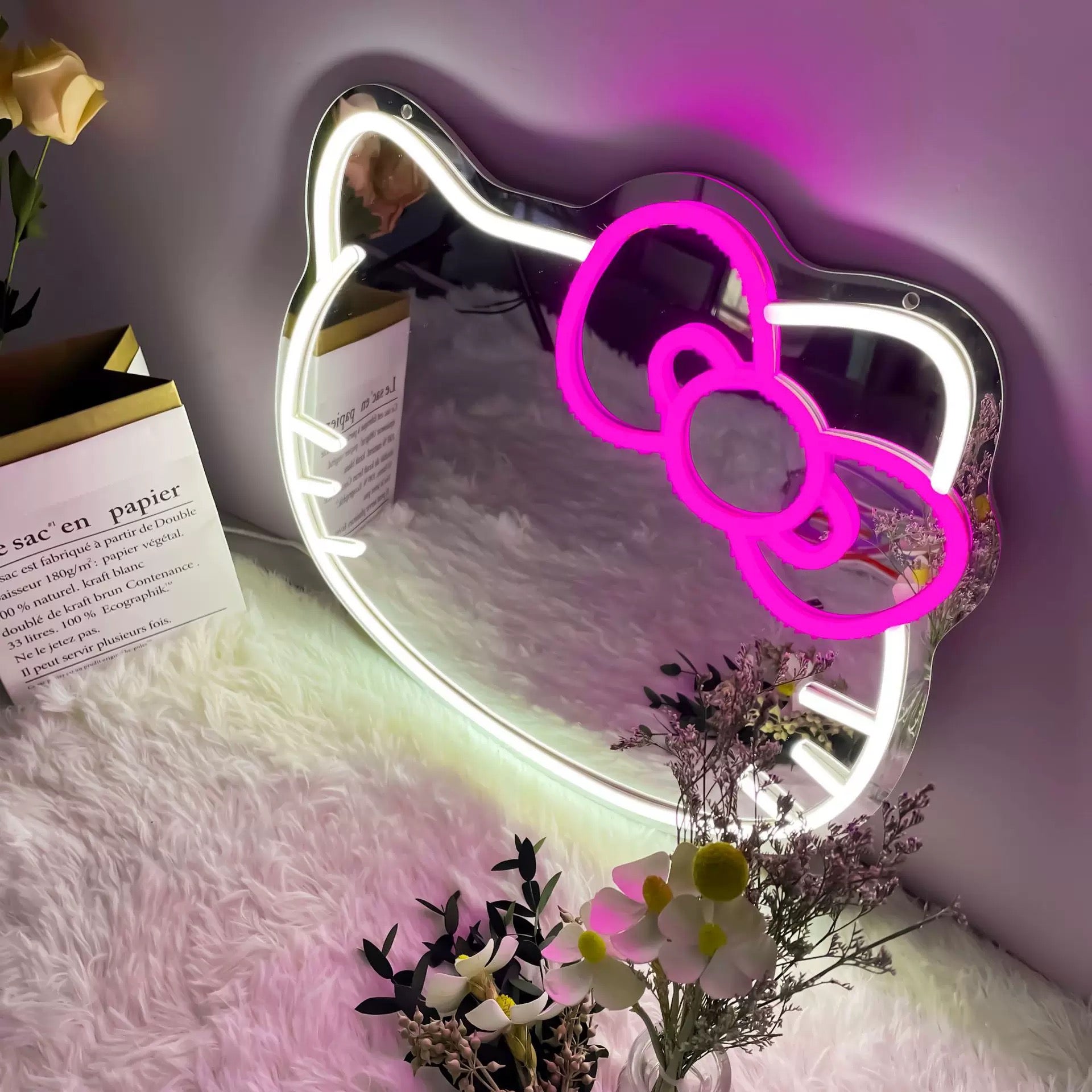 USB-powered Hello Kitty mirror with pink LED glow