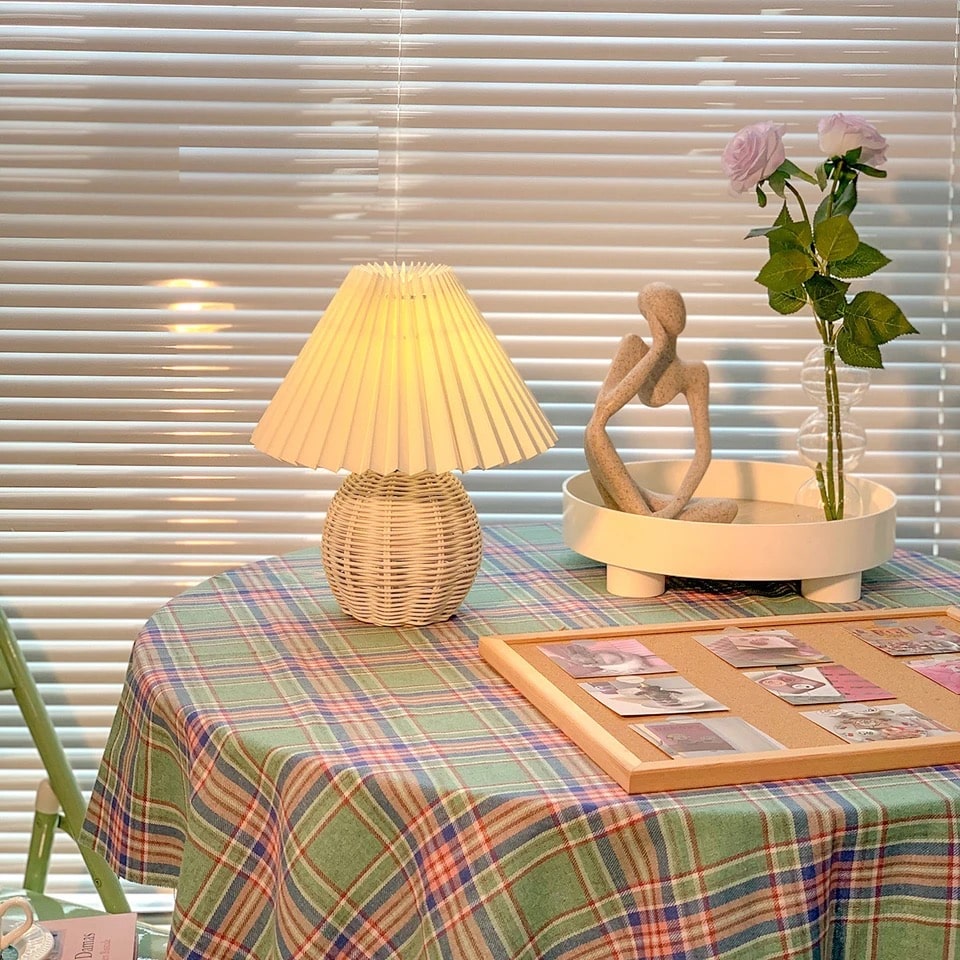 Vintage Rattan Pleated Table Lamp – Nordic Home Decor