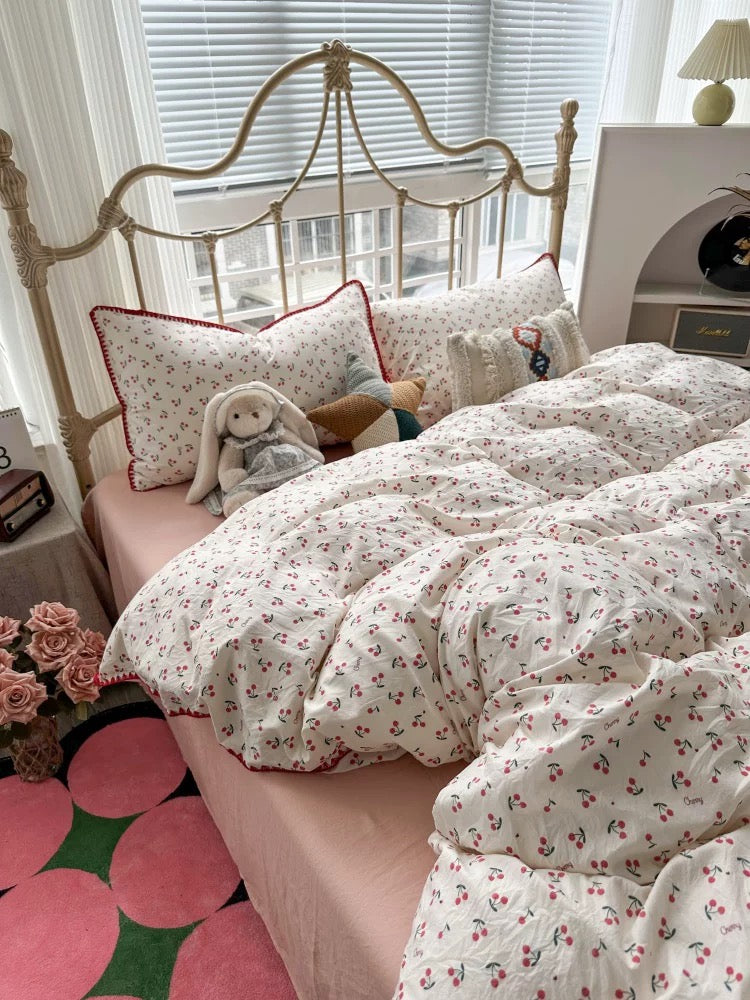 Pink and red cherry bedding set for aesthetic room