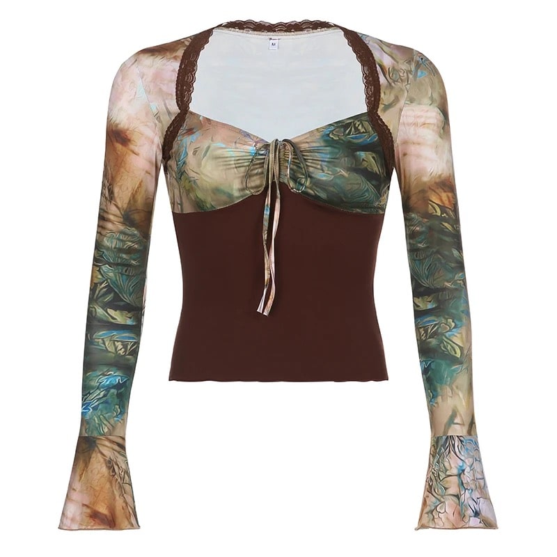 Autumn retro crop top with tie-dye design. Perfect for cottagecore, Y2K, or fairy grunge aesthetic outfits.