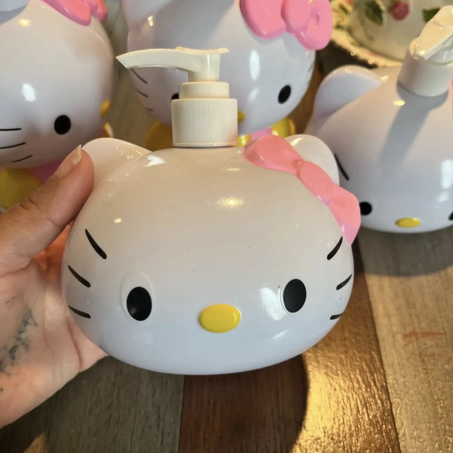 Sanrio Hello Kitty Soap Dispenser Bottle Adorable Refillable Bottle with Pink Bow