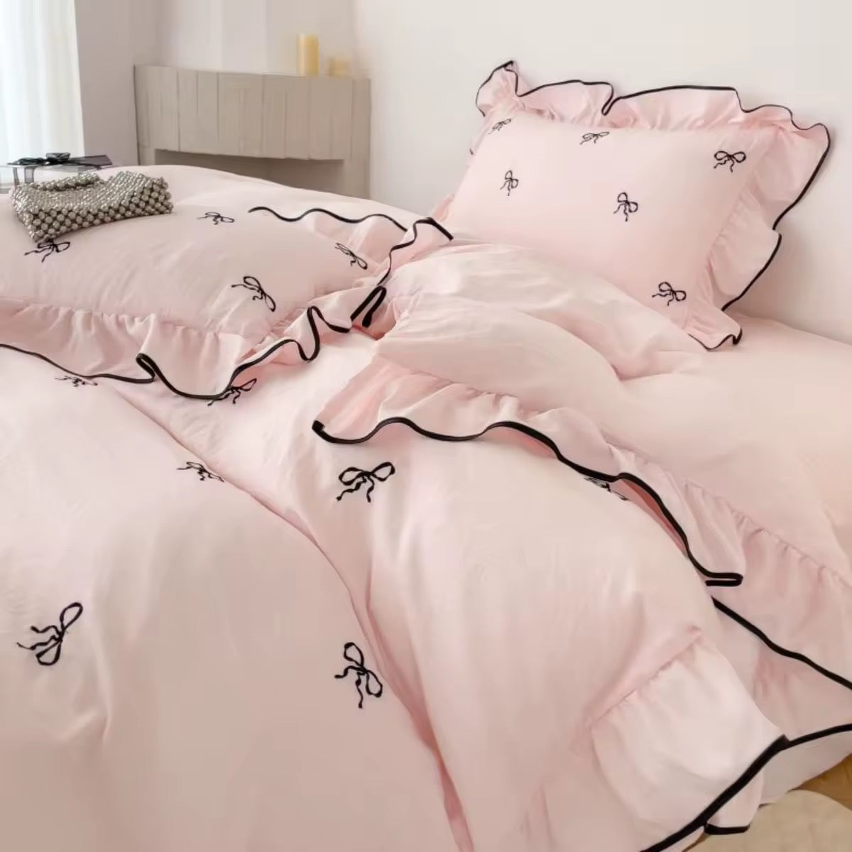 Cozy French-style soft girl bedding set with aesthetic embroidery