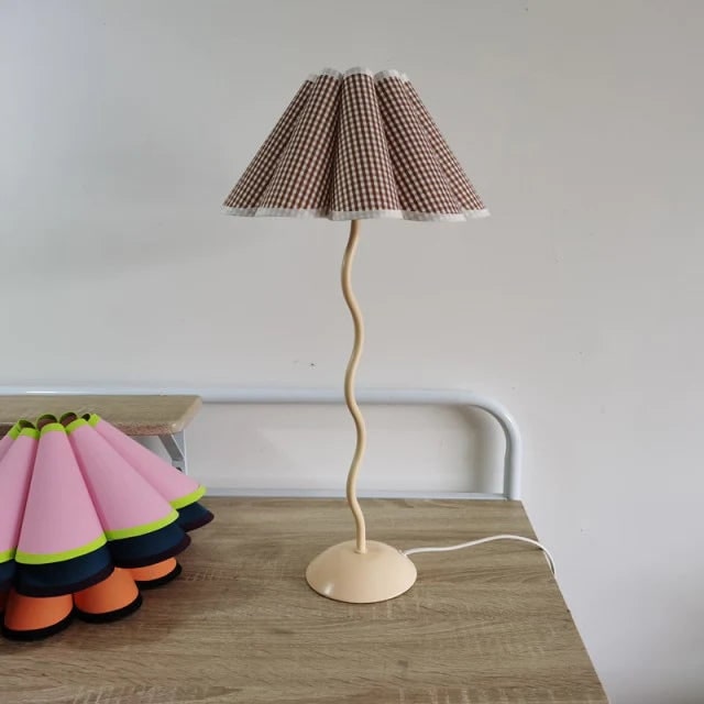 Pleated umbrella shade lamp with retro squiggle design