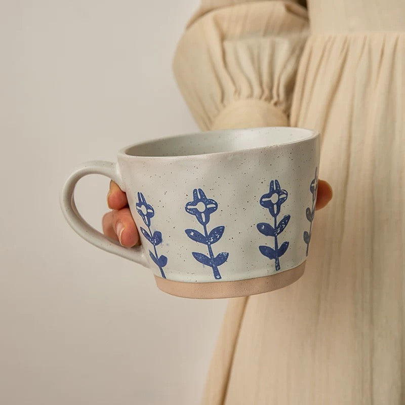 Blue Retro Ceramic Mug for Aesthetic Kitchen Decor