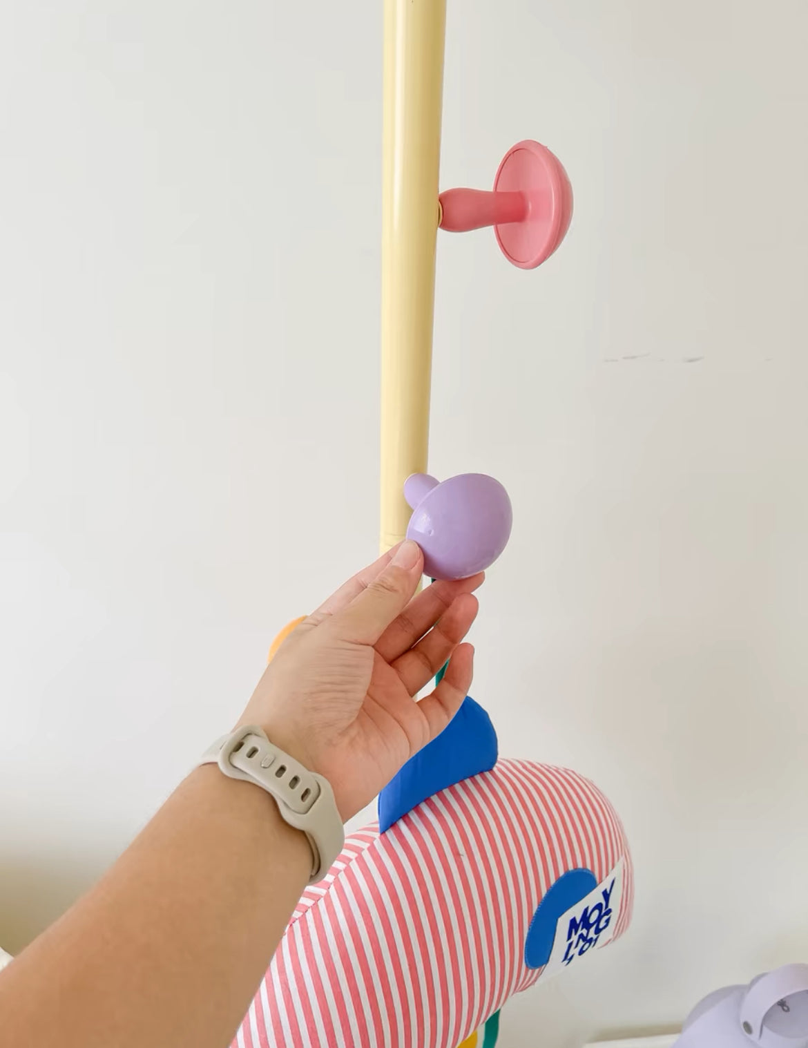 Pastel mushroom floor-standing coat hanger