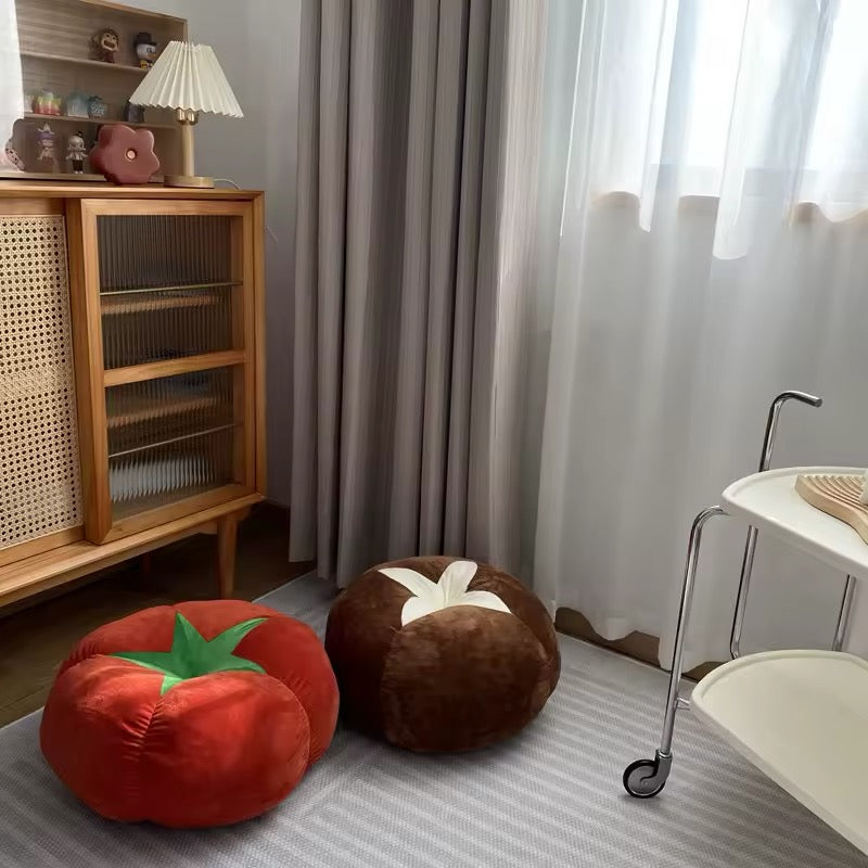Tomato cushion placed on tatami mat